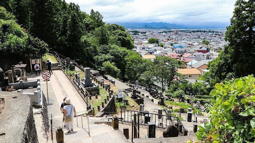 🏯 이이모리 성터(이이모리야마조아토) 이미지 3